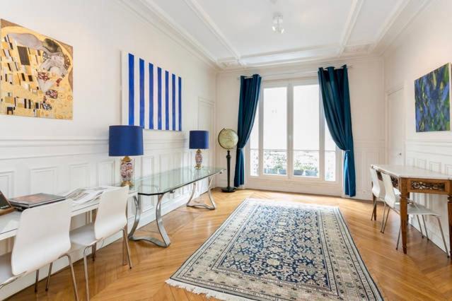 Charming Bedroom * Parigi