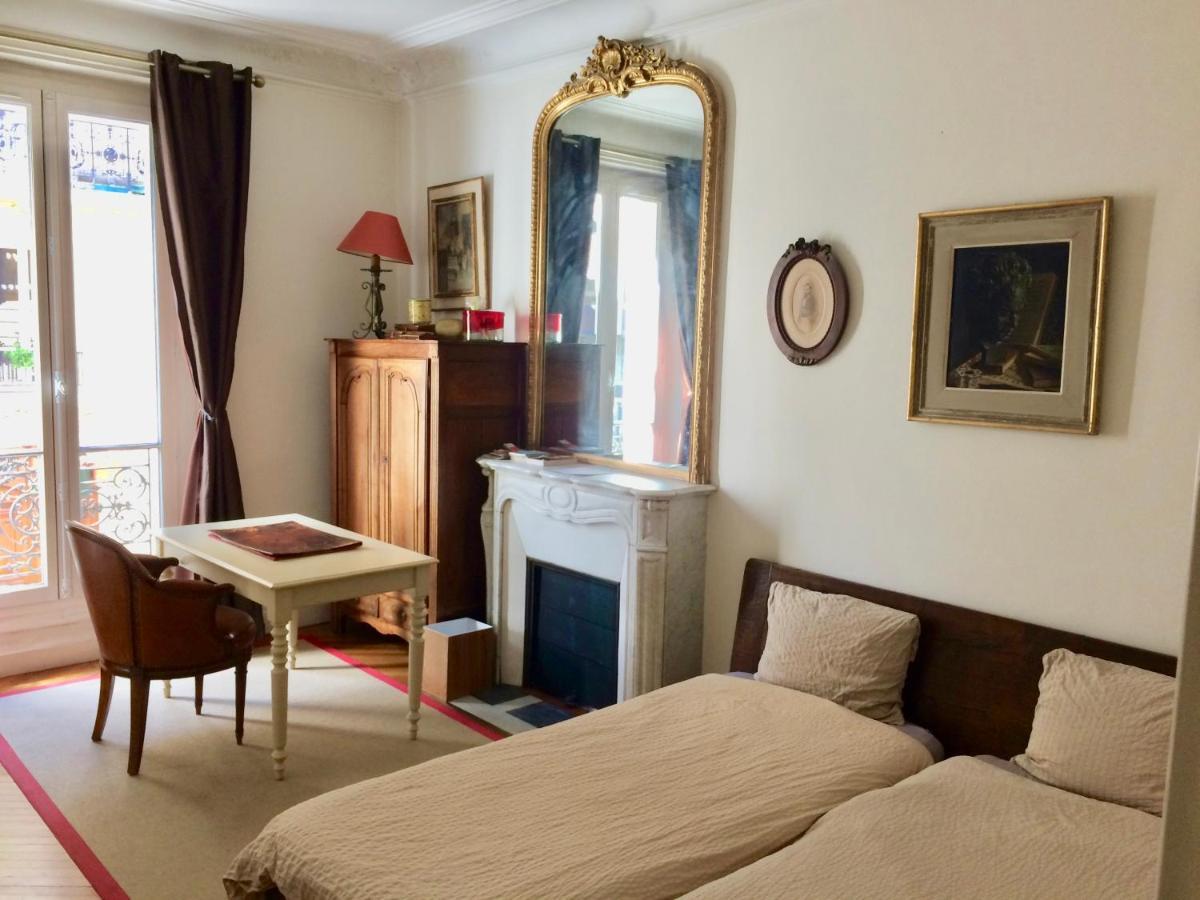 Charming Bedroom Parigi